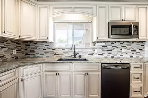 Kitchen - 182 W Cornell Dr, Midvale, UT 84047 photo 2 of 4