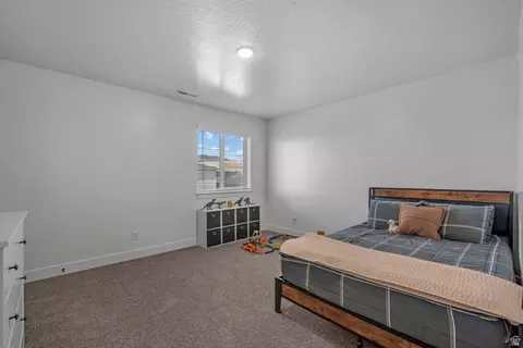 Bedroom - 826 W Walnut Bark Ln, Mapleton, UT 84664 photo 4 of 4