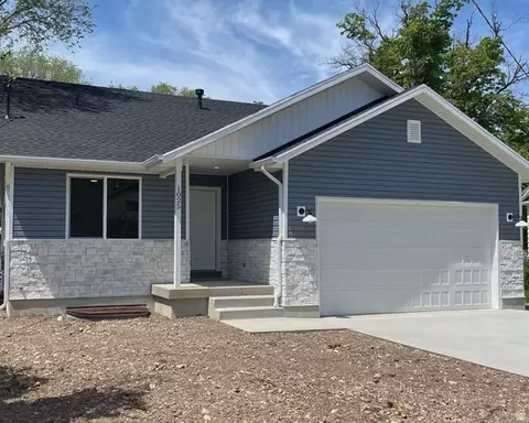 1025 S Gramercy Ave, Ogden, UT 84404