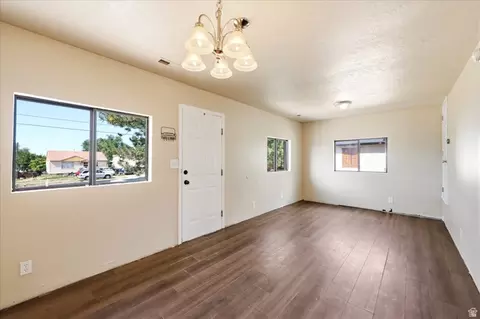 Living - 390 E Utah Ave, Tooele, UT 84074 photo 3 of 3