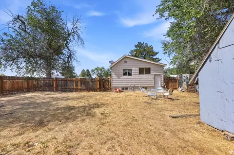 Exterior - 390 E Utah Ave, Tooele, UT 84074 photo 6 of 7