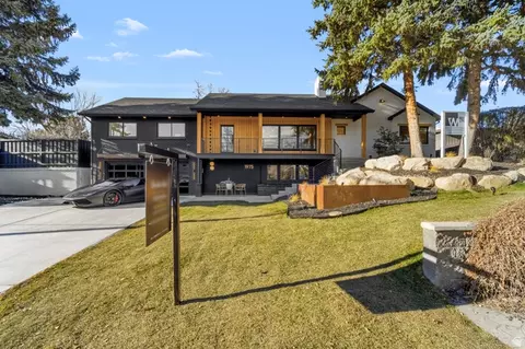 1975 E Gunderson Ln S, Holladay, UT 84124
