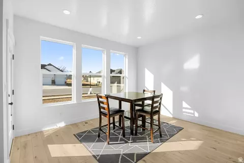 Dining - 2662 S Eagle Dr #01, Spanish Fork, UT 84660 photo 1 of 1
