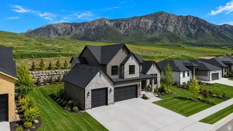 1286 W Caribou Ct #100, Pleasant View, UT 84414