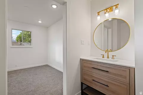 Bath - 596 S 1500 E, Provo, UT 84606 photo 5 of 8