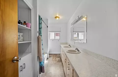 Bath - 366 S 500 E, River Heights, UT 84321 photo 1 of 1