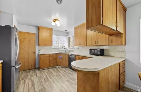 Kitchen - 366 S 500 E, River Heights, UT 84321 photo 1 of 3