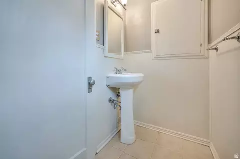 Bath - 250 W 100 N, Logan, UT 84321 photo 1 of 4