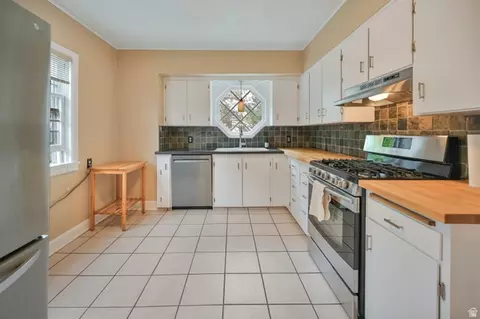 Kitchen - 250 W 100 N, Logan, UT 84321 photo 2 of 4