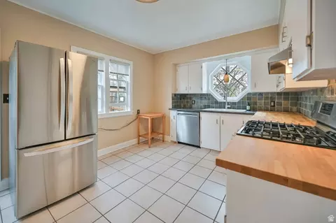 Kitchen - 250 W 100 N, Logan, UT 84321 photo 3 of 4
