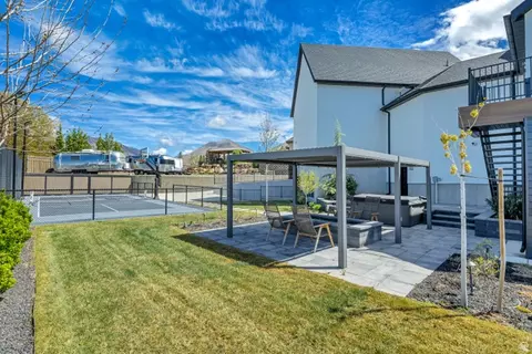 Exterior - 1720 S Hillcrest Cir W, Mapleton, UT 84664 photo 24 of 35