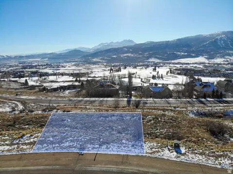5397 E Purple Sage Dr N #9, Eden, UT 84310
