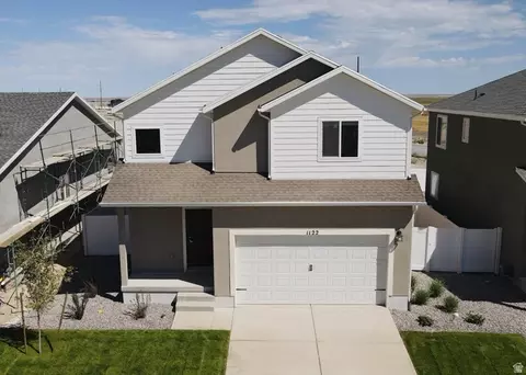1122 Vegas St W, Grantsville, UT 84029
