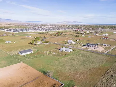 View/Area - 608 Nicole Way, Erda, UT 84074 photo 7 of 9