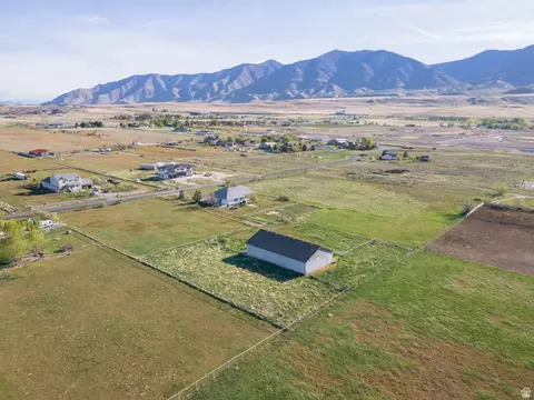 View/Area - 608 Nicole Way, Erda, UT 84074 photo 5 of 9