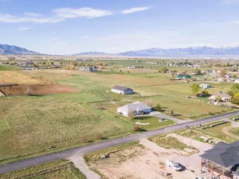 View/Area - 608 Nicole Way, Erda, UT 84074 photo 1 of 9