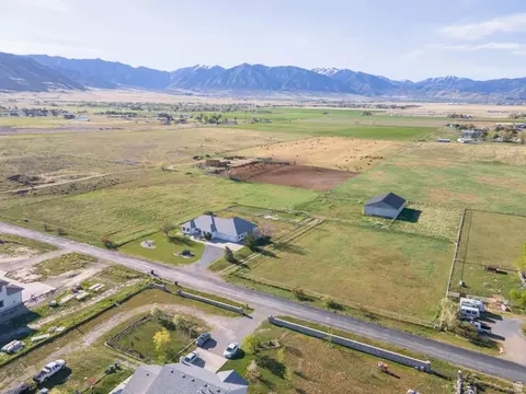 View/Area - 608 Nicole Way, Erda, UT 84074 photo 3 of 9