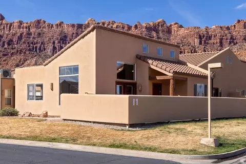 Exterior - 3686 S Spanish Valley Unit I-1 Dr #I-1, Moab, UT 84532 photo 3 of 7
