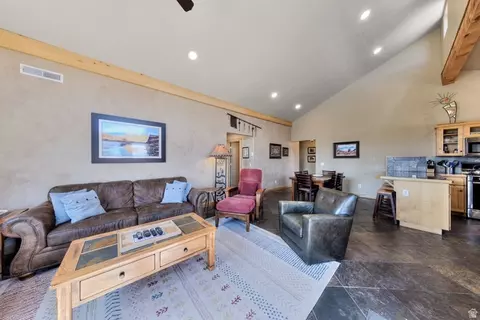 Living - 3686 S Spanish Valley Unit I-1 Dr #I-1, Moab, UT 84532 photo 5 of 7