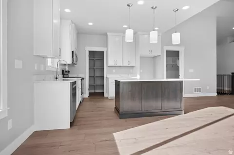 Kitchen - 4463 W Bucky S #11, Ogden, UT 84404 photo 2 of 2