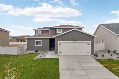 1069 Vegas St W, Grantsville, UT 84029