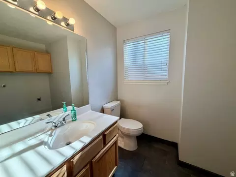 Bath - 464 E 475 N, Ogden, UT 84404 photo 1 of 4
