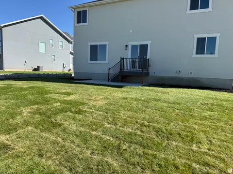 Exterior - 1327 E 320 S, Payson, UT 84651 photo 7 of 8