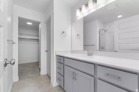 Bath - 1757 E Kern Mtn, Eagle Mountain, UT 84005 photo 1 of 2