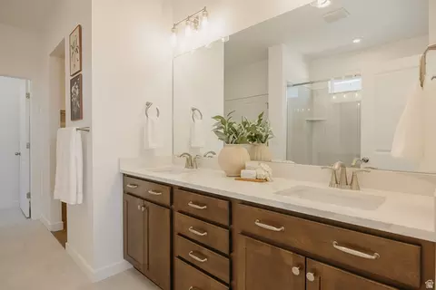 Bath - 3534 E 1120 S #113, Spanish Fork, UT 84660 photo 1 of 2