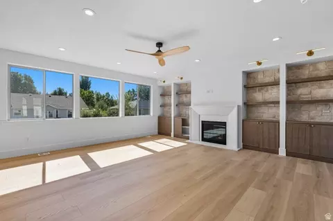 Living - 848 E 4170 S, Millcreek, UT 84107 photo 6 of 11
