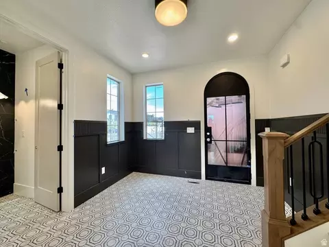 Entry Way - 848 E 4170 S, Millcreek, UT 84107 photo 2 of 3