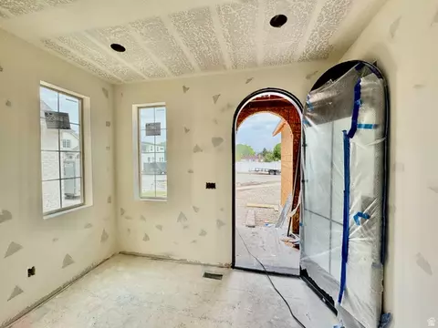 Entry Way - 848 E 4170 S, Millcreek, UT 84107 photo 8 of 8