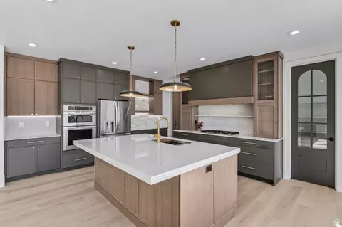 Kitchen - 848 E 4170 S, Millcreek, UT 84107 photo 3 of 6