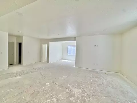 Living - 848 E 4170 S, Millcreek, UT 84107 photo 5 of 5