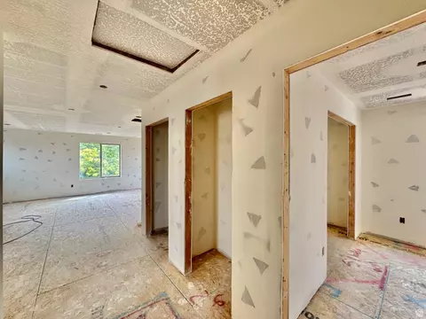 Entry Way - 848 E 4170 S, Millcreek, UT 84107 photo 6 of 8