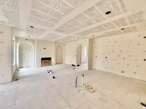 Living - 848 E 4170 S, Millcreek, UT 84107 photo 7 of 11