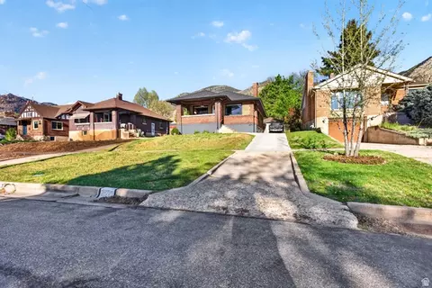2572 S Polk Ave E, Ogden, UT 84401