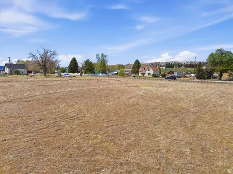 90 W Canyon Rd, Mayfield, UT 84643 photo 3