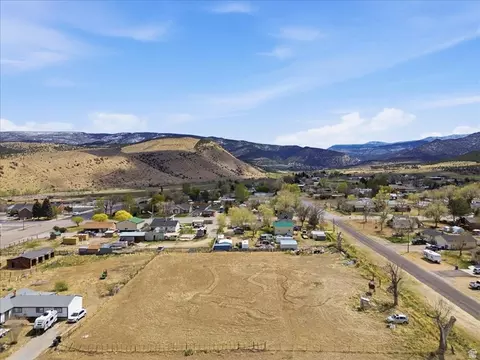 90 W Canyon Rd, Mayfield, UT 84643 photo 5