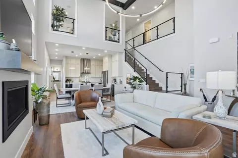 2011 E Beverly Dr, Holladay, UT 84117