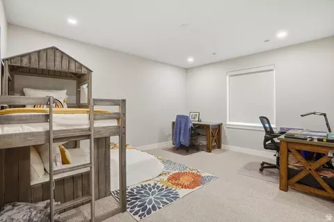 Bedroom - 2011 E Beverly Dr, Holladay, UT 84117 photo 5 of 7