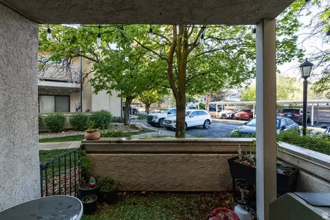Exterior - 935 E Creekhill Ln #11, Midvale, UT 84047 photo 2 of 8