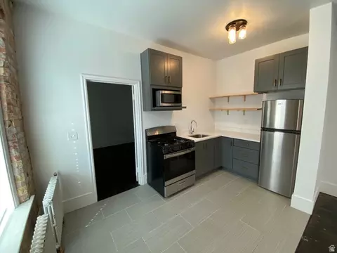 Kitchen - 251 E 300 S, Springville, UT 84663 photo 1 of 4