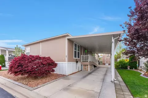 3750 S Midland Dr #98, Roy, UT 84067