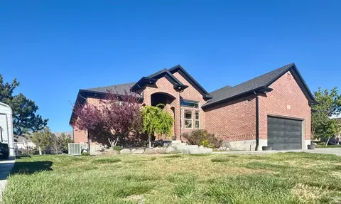 170 Lakeview, Stansbury Park, UT 84074