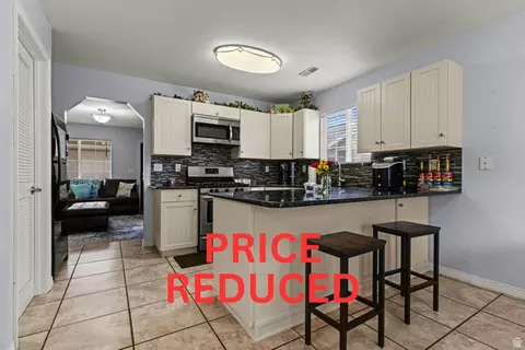 279 E 2300 N, North Ogden, UT 84414