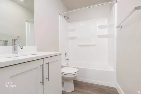 Bath - 1894 S 1030 W, Orem, UT 84058 photo 4 of 4