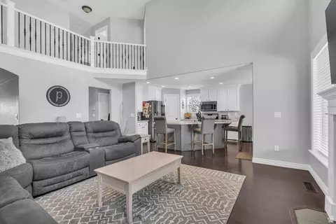 14638 S Quiet Glen Dr, Herriman, UT 84096