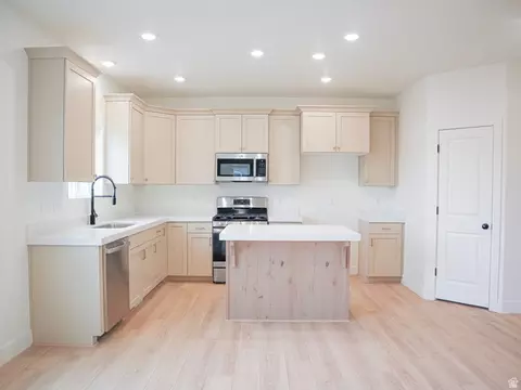 Kitchen - 1717 E Rainbow Bridge Dr #LOT EAGLE, Eagle Mountain, UT 84005 photo 1 of 1