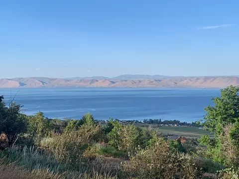 2691 S Sweetwater Pkwy #41, Garden City, UT 84028